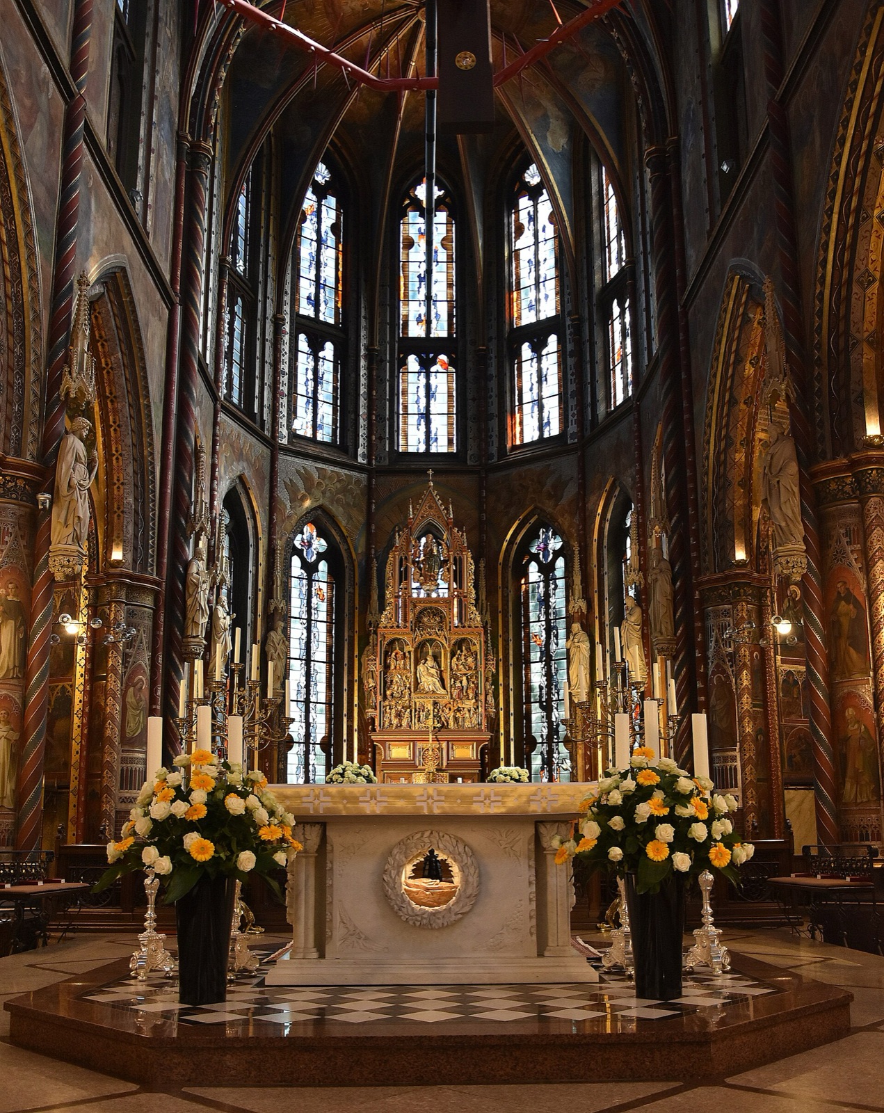 Innenraum der Marienbasilika Kevelaer